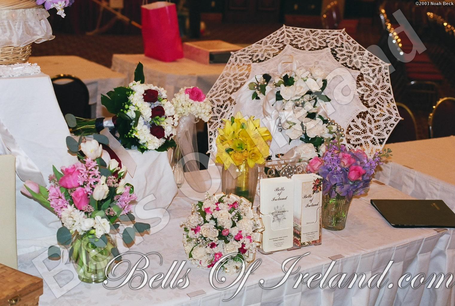 bells-of-ireland-woburn_show-1