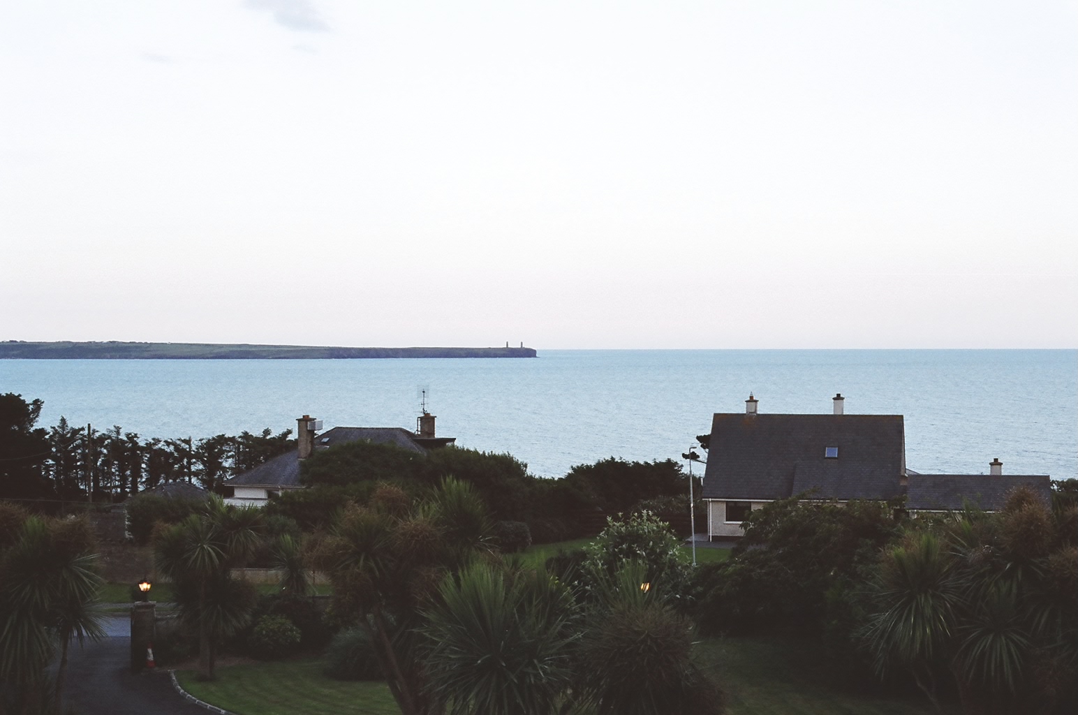 ireland-cliff_house_balcony_view