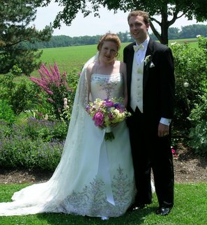 wedding-couple_rockwall_garden