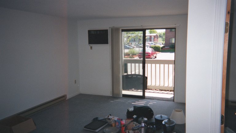 moving-to-boston_living-room-patio