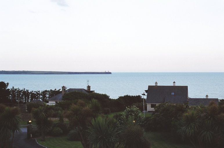 ireland-cliff_house_balcony_view